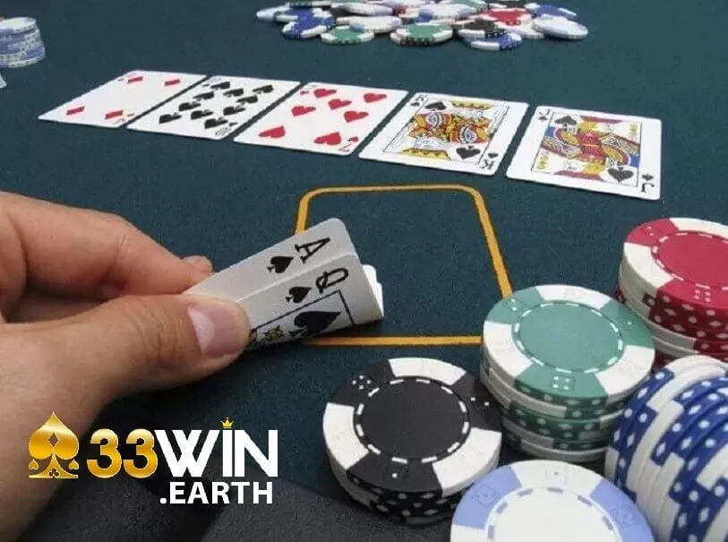 Xì Tố 33Win – Tựa Game Được Yêu Thích Nhất 2025 4 Các loại bộ bài trong Xì Tố 33Win
